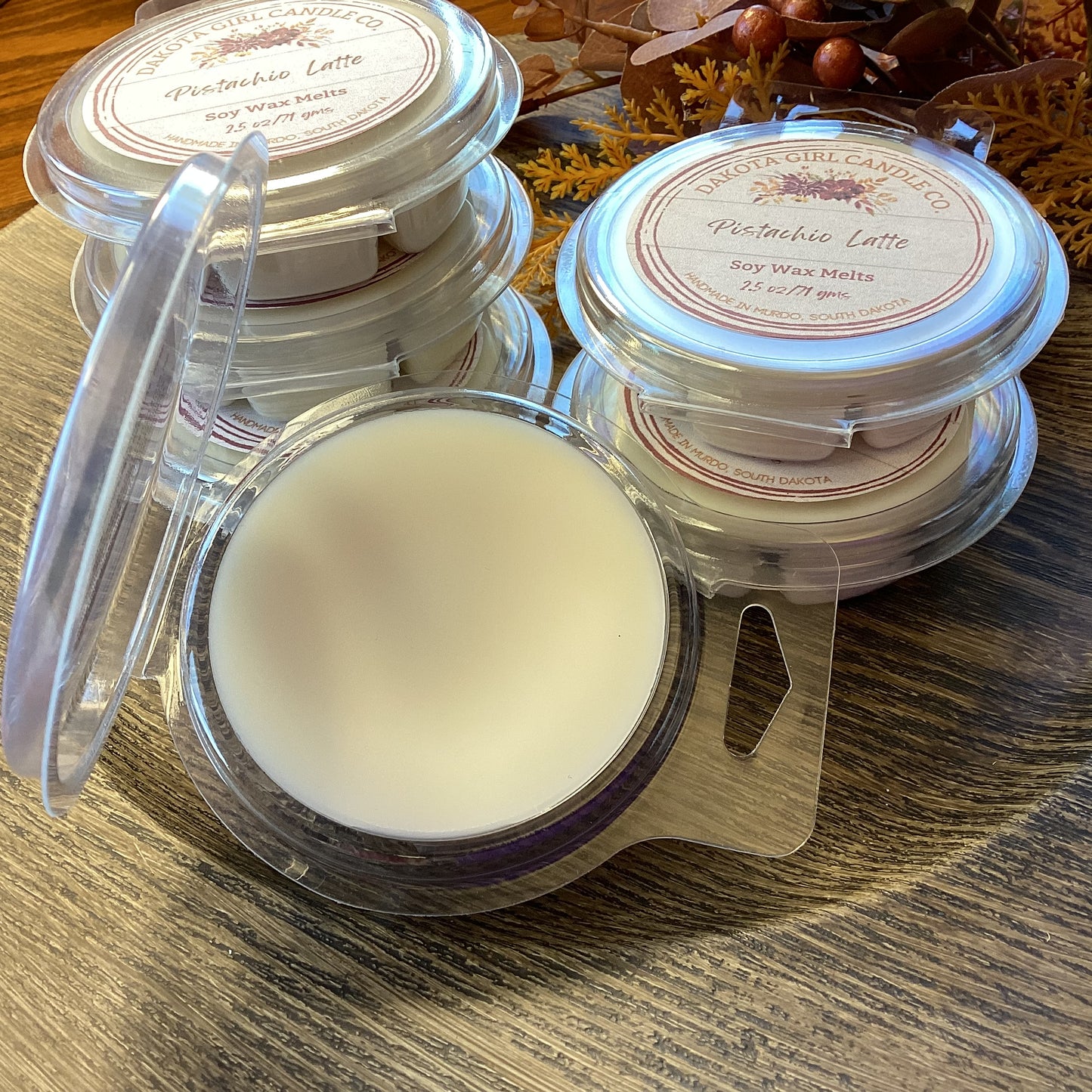 Dye-Free Soy Wax Melts | Clamshell | 2.5 oz - Pistachio Latte Scent
